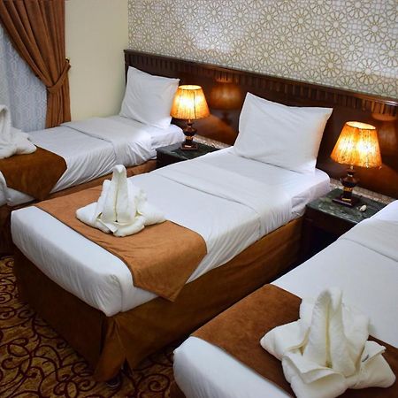 Mohamadia Al Zahra Hotel Medina ภายนอก รูปภาพ