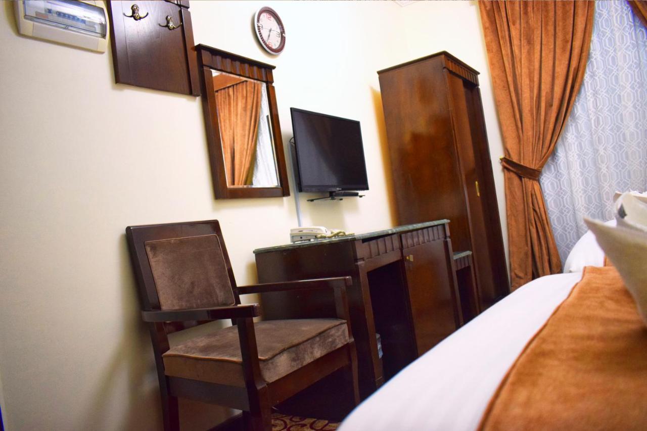 Mohamadia Al Zahra Hotel Medina ภายนอก รูปภาพ
