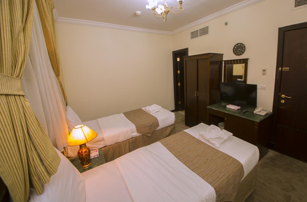 Mohamadia Al Zahra Hotel Medina ภายนอก รูปภาพ