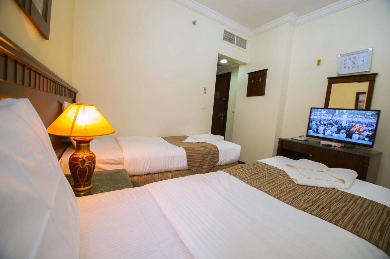 Mohamadia Al Zahra Hotel Medina ภายนอก รูปภาพ