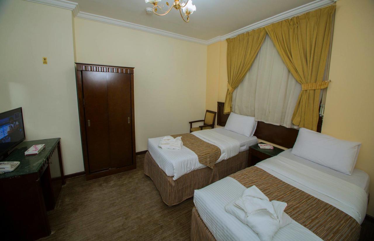 Mohamadia Al Zahra Hotel Medina ภายนอก รูปภาพ