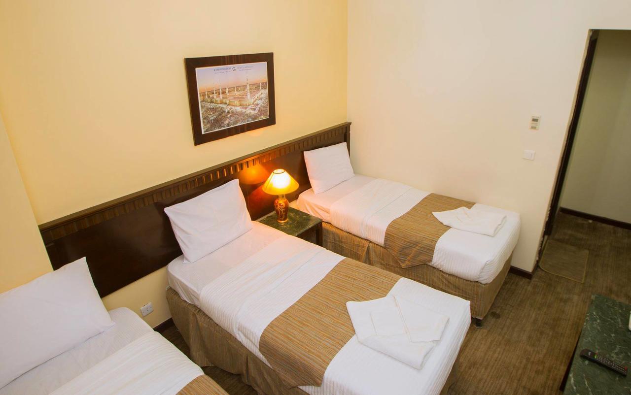 Mohamadia Al Zahra Hotel Medina ภายนอก รูปภาพ
